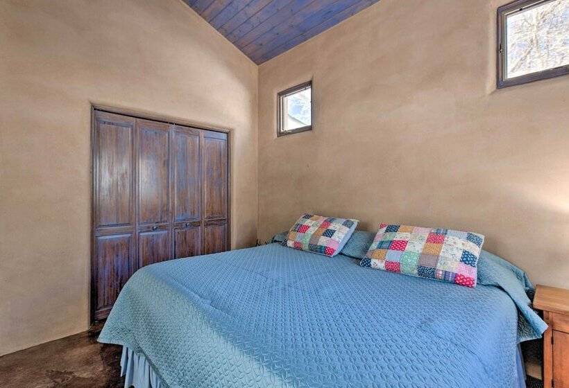 Unique Casita W/ Kiva Fireplace: 11 Mi To Taos Ski