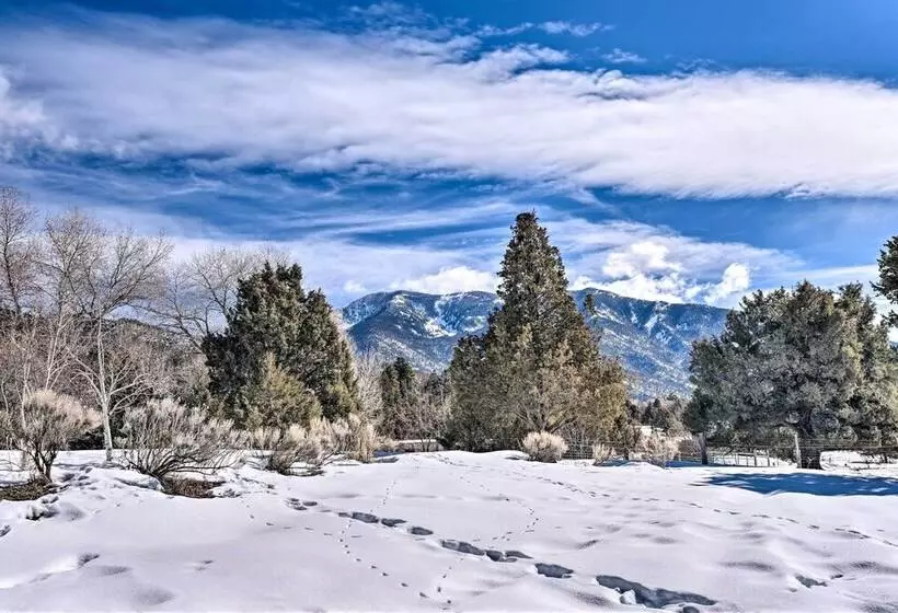Unique Casita W/ Kiva Fireplace: 11 Mi To Taos Ski