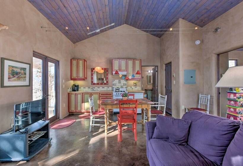 Unique Casita W/ Kiva Fireplace: 11 Mi To Taos Ski