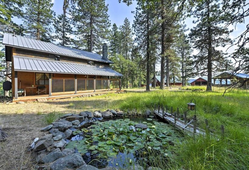 Ashland Cabin On 170 Acres W/ Mtn Views & Sauna!