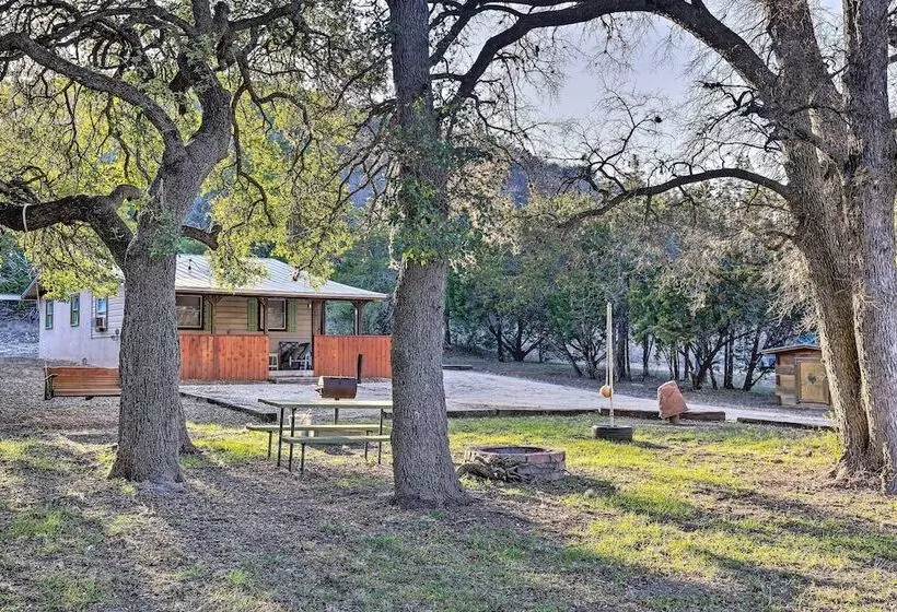 Cabana Sol  Cabin: 4 Mi To Garner State Park