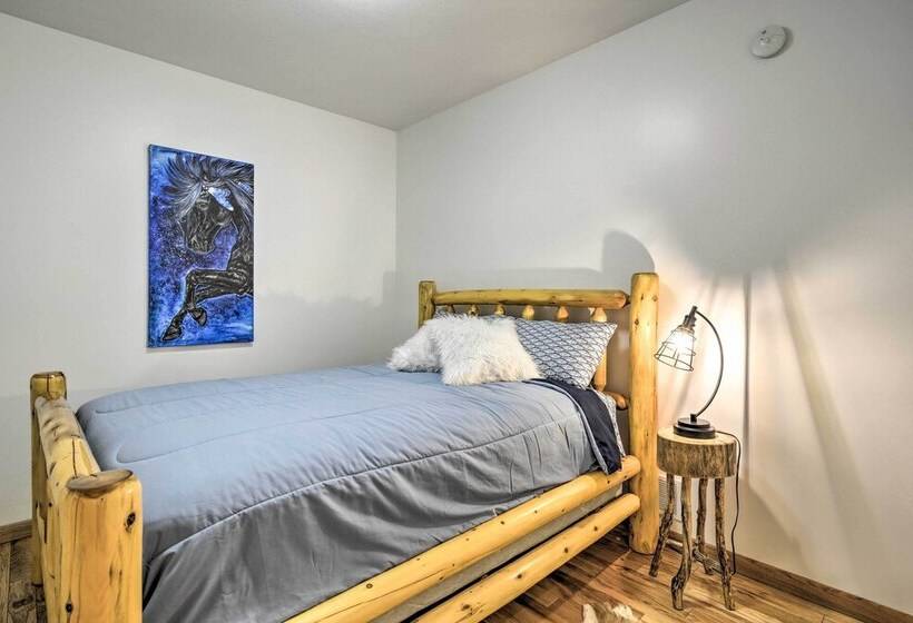 Cabin On Lake W/ 63 Acres & Trails + Guest House!