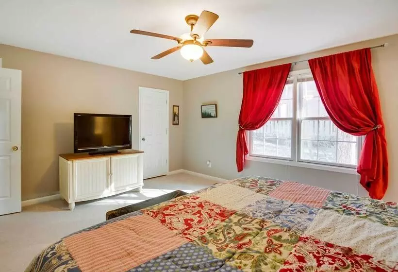 Charming Massanutten Resort Home W/ Grill!