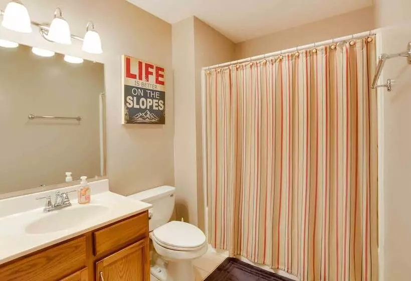 Charming Massanutten Resort Home W/ Grill!