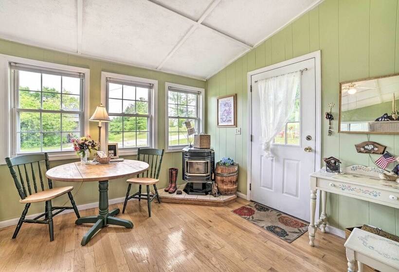 Colorful Lake Huron Home: Near Ferry & Beach!