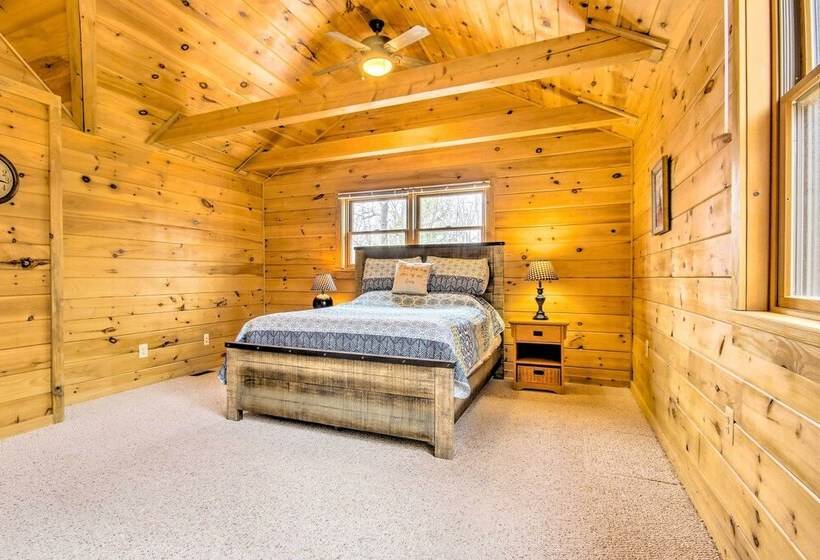 Cozy Log Home: Centrally Located & Pet Friendly!