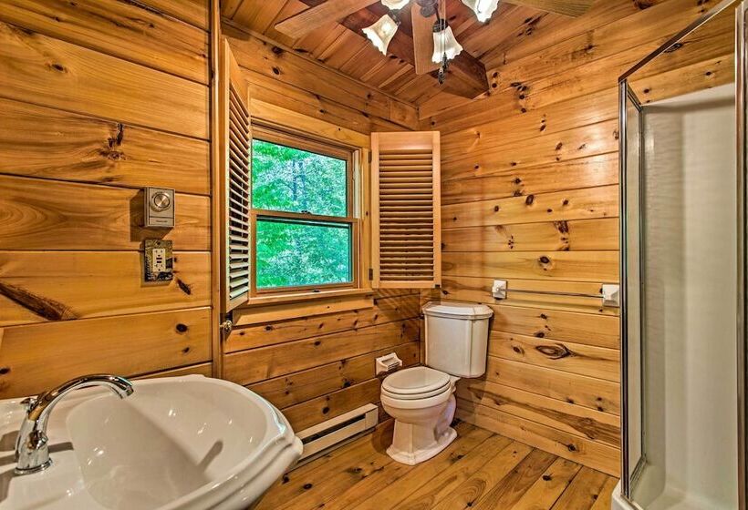 Fire Pit & Hot Tub: Poconos Family Cabin!