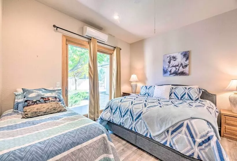 Doc S Retreat  In Ruidoso Downs W/ Mtn Views