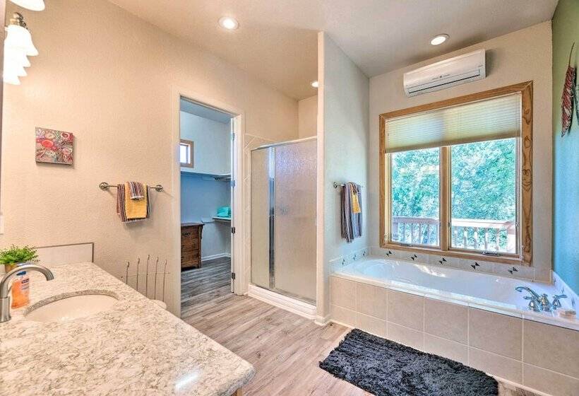 Doc S Retreat In Ruidoso Downs W/ Mtn Views