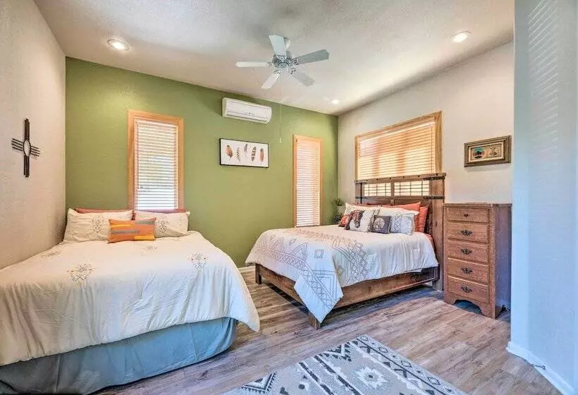 Doc S Retreat  In Ruidoso Downs W/ Mtn Views