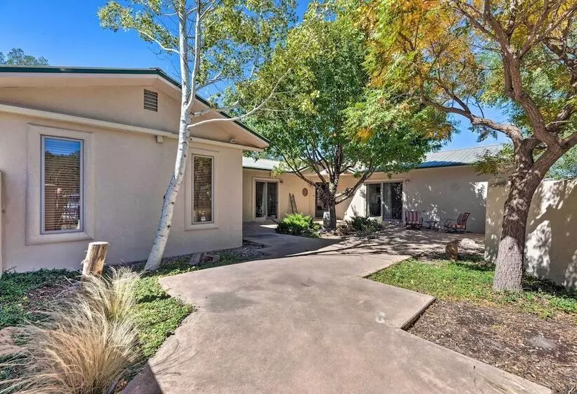 Doc S Retreat  In Ruidoso Downs W/ Mtn Views