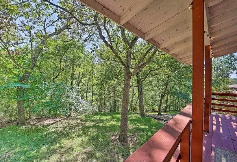 Dog Friendly Bella Vista Home W/ Grill + Deck