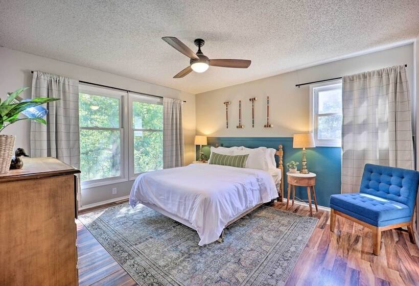 Dog Friendly Bella Vista Home W/ Grill + Deck