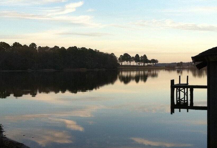 Frankston Home W/deck & Fishing On Lake Palestine!
