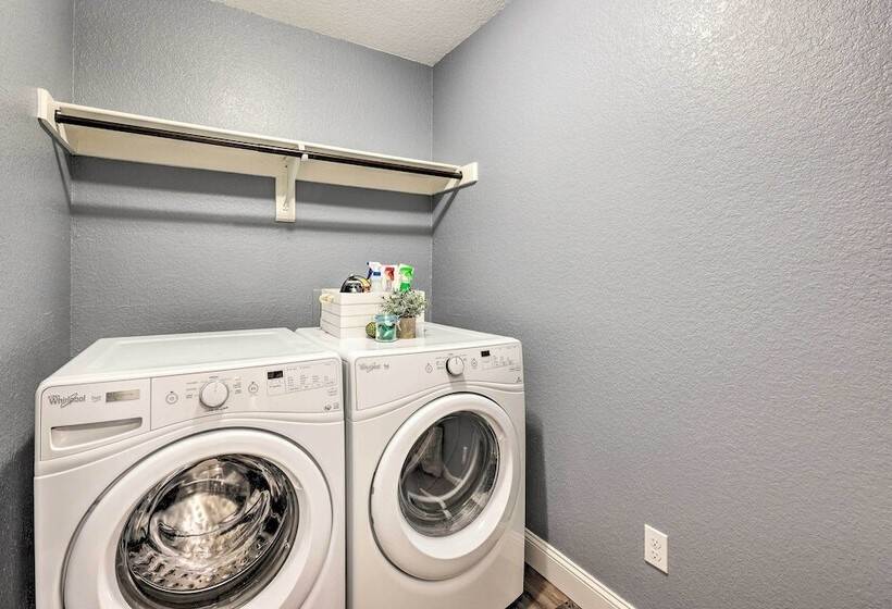 Gorgeous Bentonville Vacation Rental!