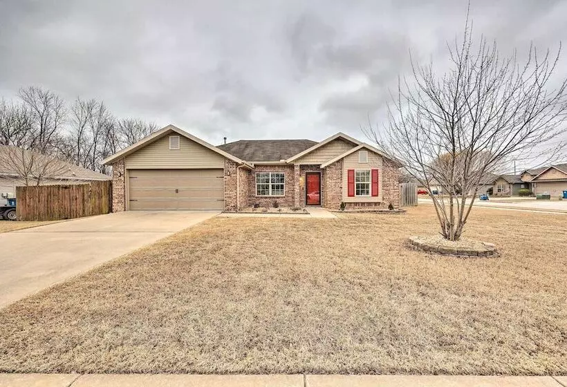 Gorgeous Bentonville Vacation Rental!