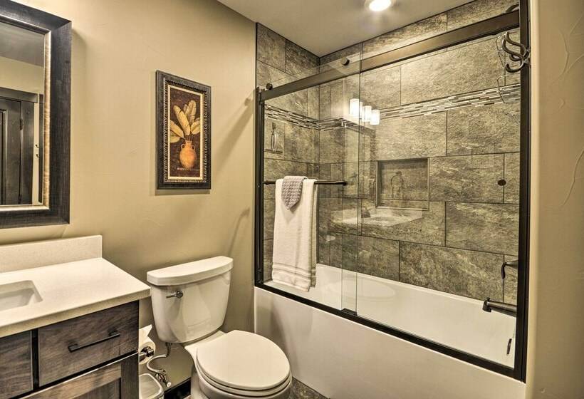 Grand Slam Ranch: Hike & Fly Fish On Site!