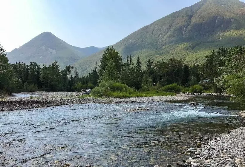 Grand Slam Ranch:  Hike & Fly Fish On Site!