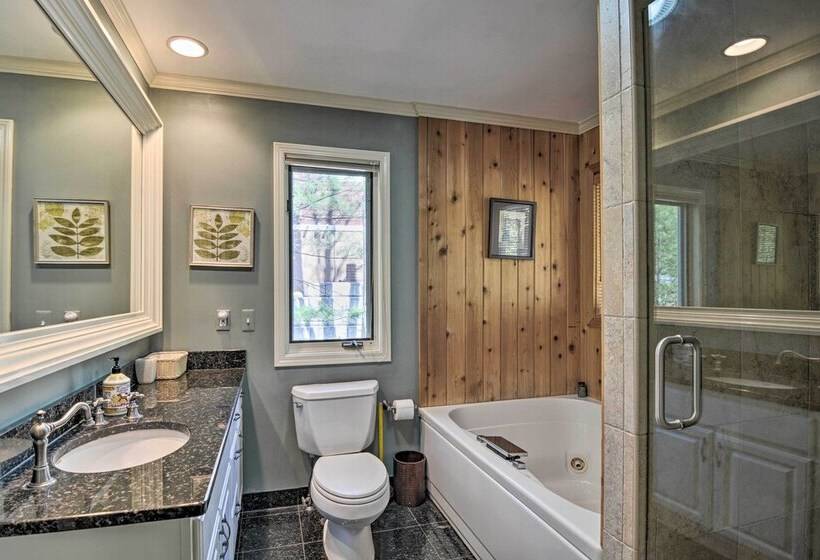 Resort Style Harbor Springs Home Near Ski Resort!