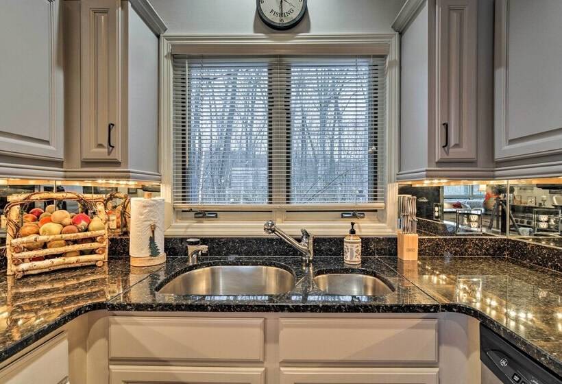 Resort Style Harbor Springs Home Near Ski Resort!