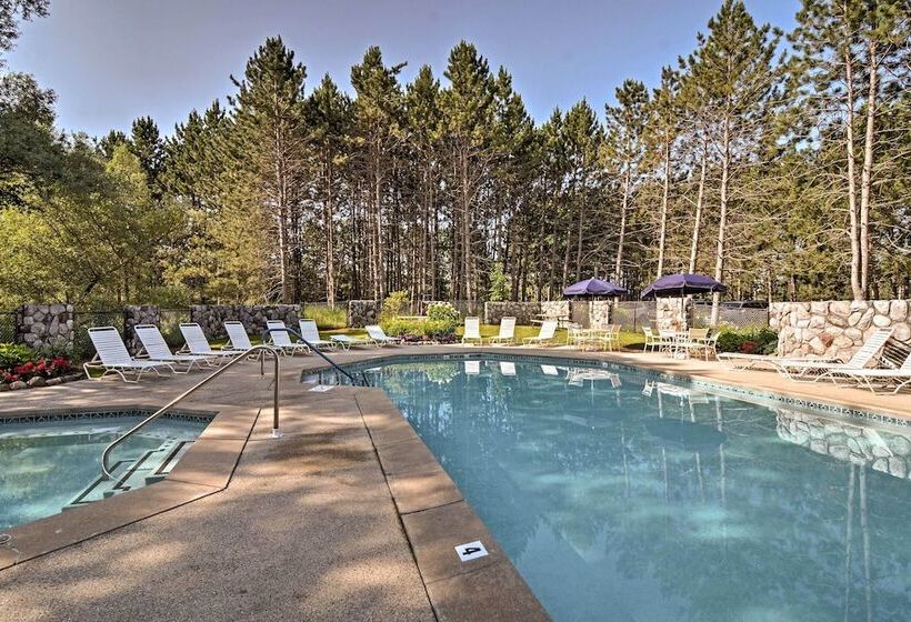 Resort Style Harbor Springs Home Near Ski Resort!