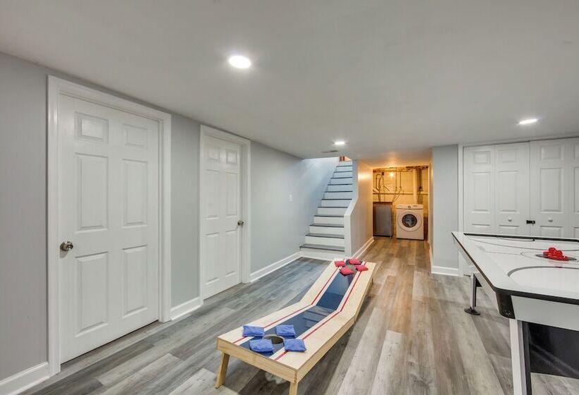 Hideaway In Hershey By The Railroad W/ Backyard!