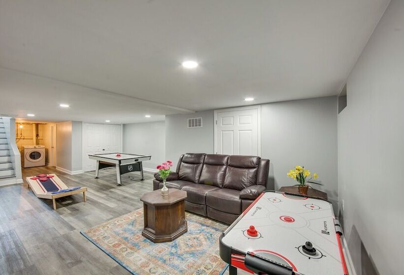 Hideaway In Hershey By The Railroad W/ Backyard!