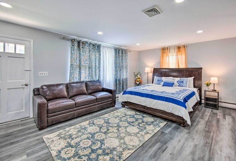 Hideaway In Hershey By The Railroad W/ Backyard!