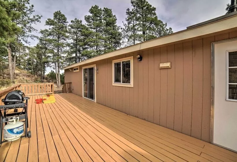 Hilltop Hideout  W/ Peaceful Mountain Views