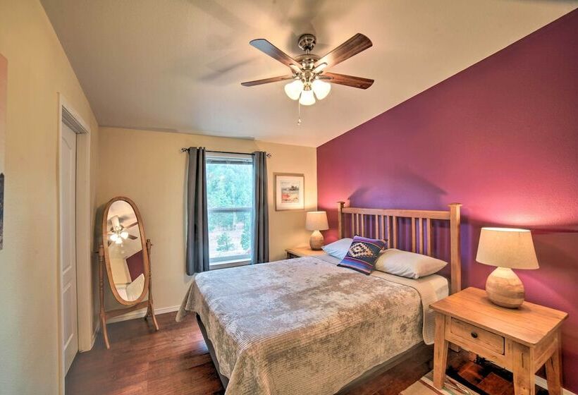 Hilltop Hideout W/ Peaceful Mountain Views