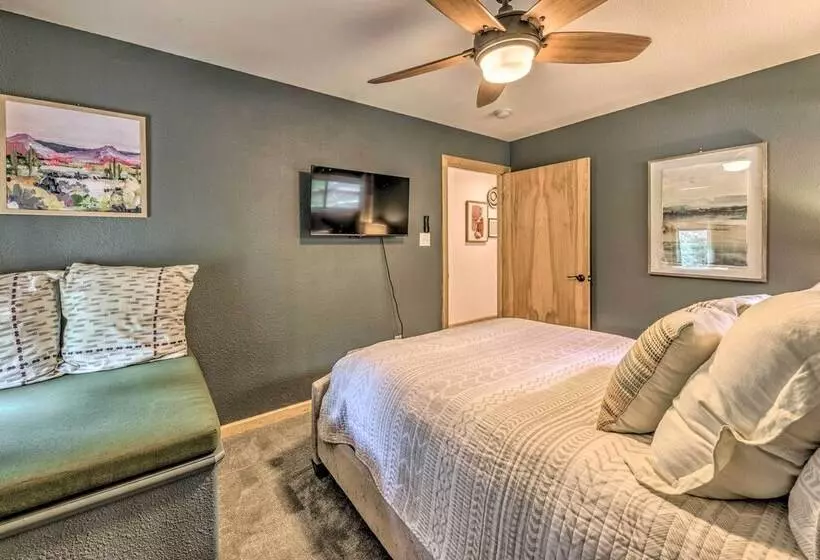 Inn The Clouds    Charming Cloudcroft Escape