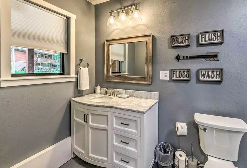 Inn The Clouds    Charming Cloudcroft Escape