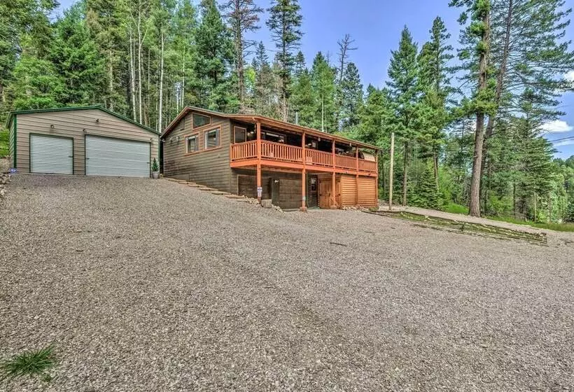 Inn The Clouds    Charming Cloudcroft Escape