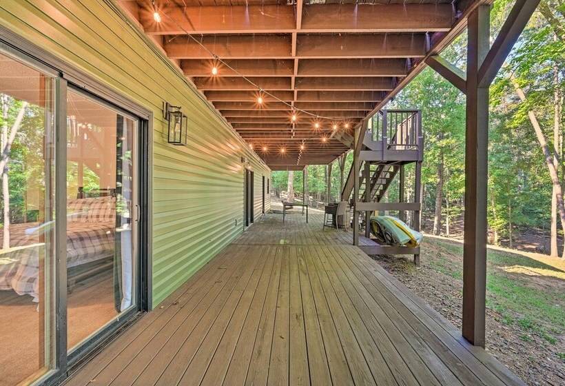 Lakefront Anderson Paradise: Dock, Fire Pit!