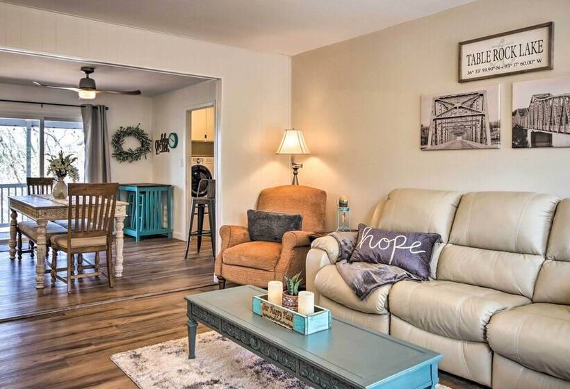 Lakefront Gem W/ Screened Porch + Game Room!