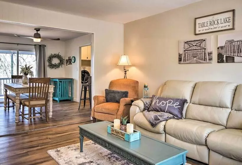 Lakefront Gem W/ Screened Porch + Game Room!