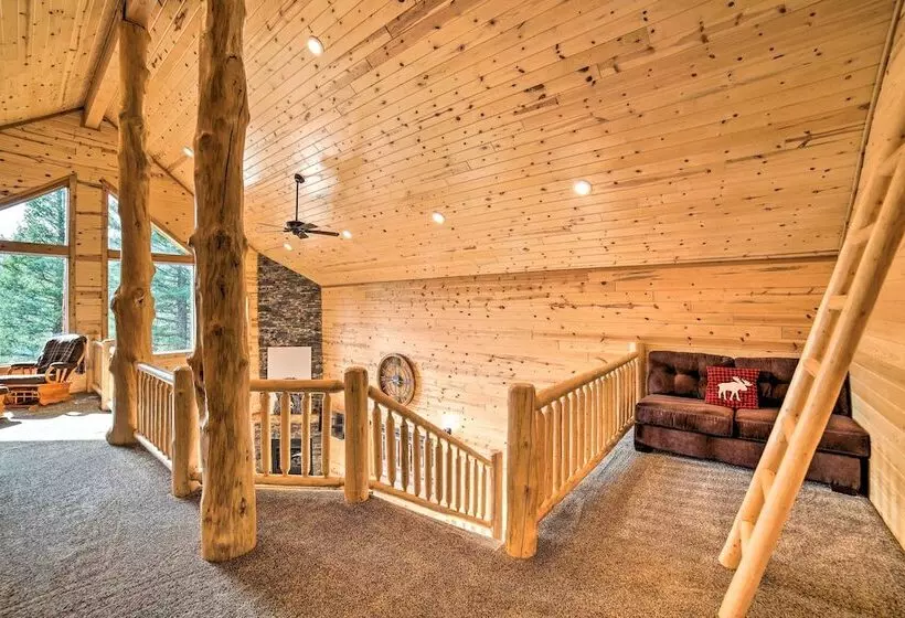 Luxe Island Park Cabin W/ National Forest Views!