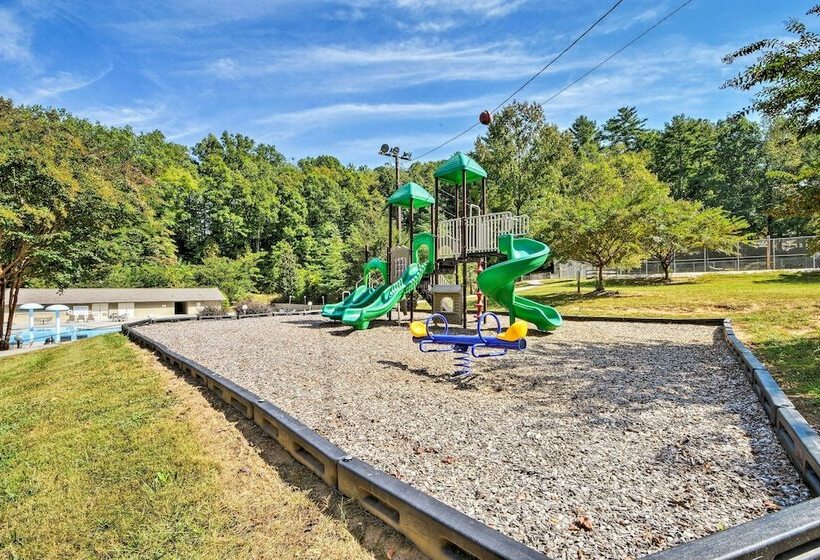 Mountain Cottage W/ Views Near Tail Of The Dragon!