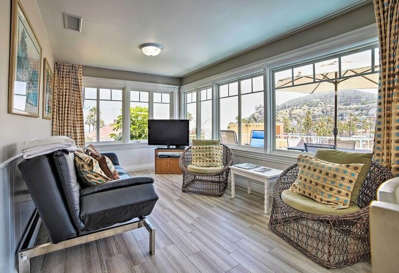 Ocean View Home   Walk To Avalon City Center!