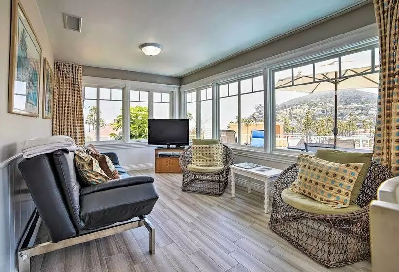 Ocean View Home   Walk To Avalon City Center!