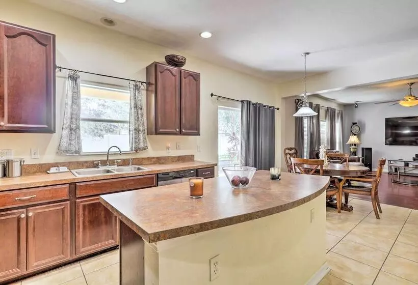 Orlando Home W/ Private Yard + Patio!