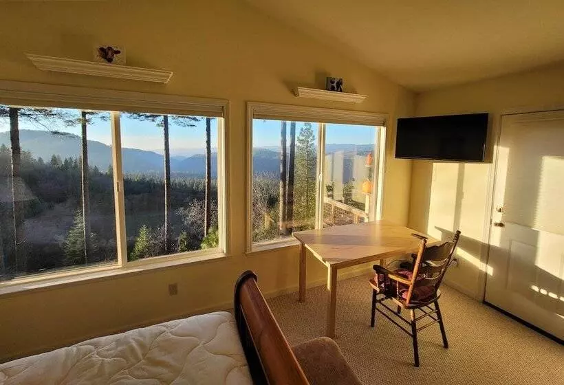 Near Hiking: Home W/ Deck In Twain Harte!