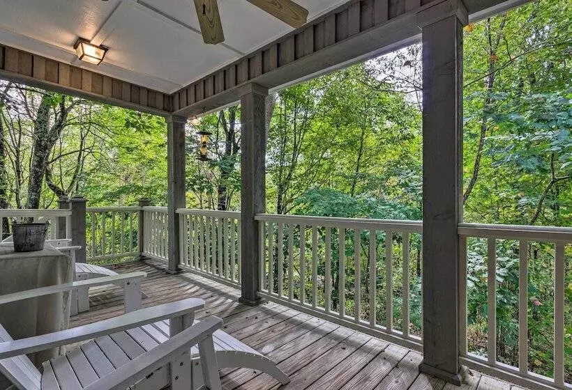 Secluded Cabin Between Boone & Blowing Rock!