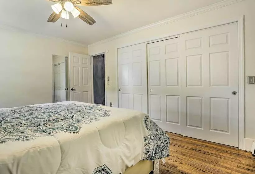 Serene Hopatcong Cottage W/ 50 Foot Dock!