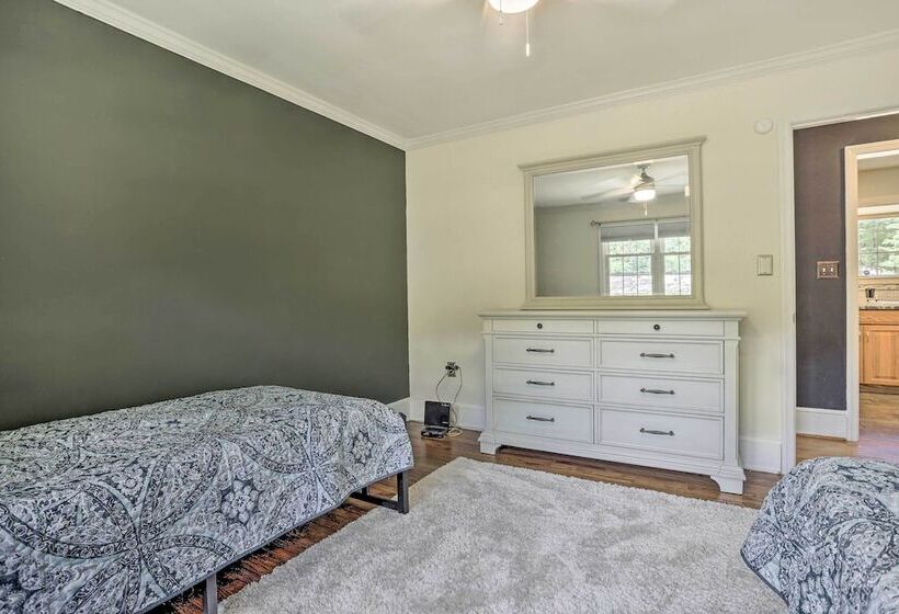 Serene Hopatcong Cottage W/ 50 Foot Dock!