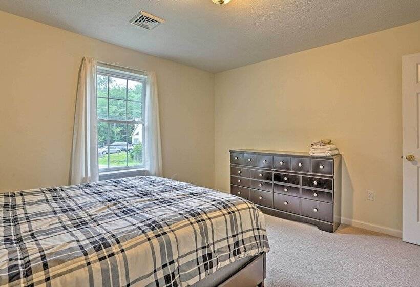 Serene Pocono Escape: 4 Mi To Tobyhanna State Park