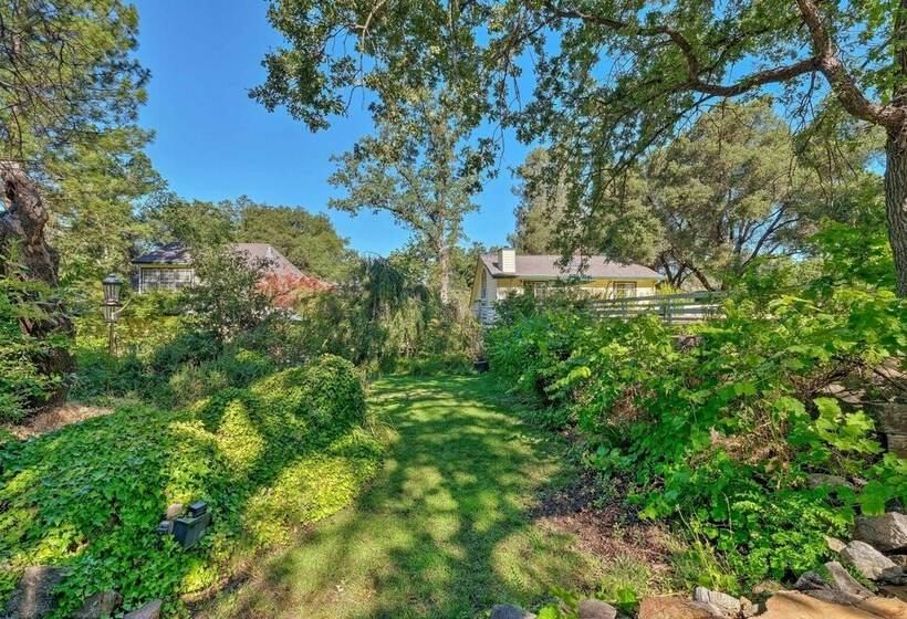 Sonora Home On 10 Resort Acres W/ Shared Pool!