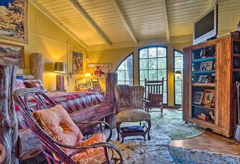 Dock On Lake Siesta: Spacious La Grange Retreat!