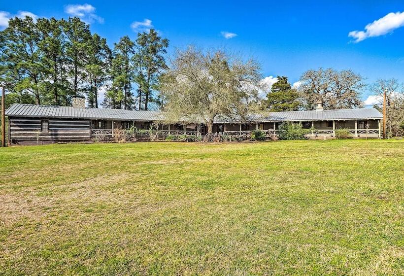 Dock On Lake Siesta: Spacious La Grange Retreat!