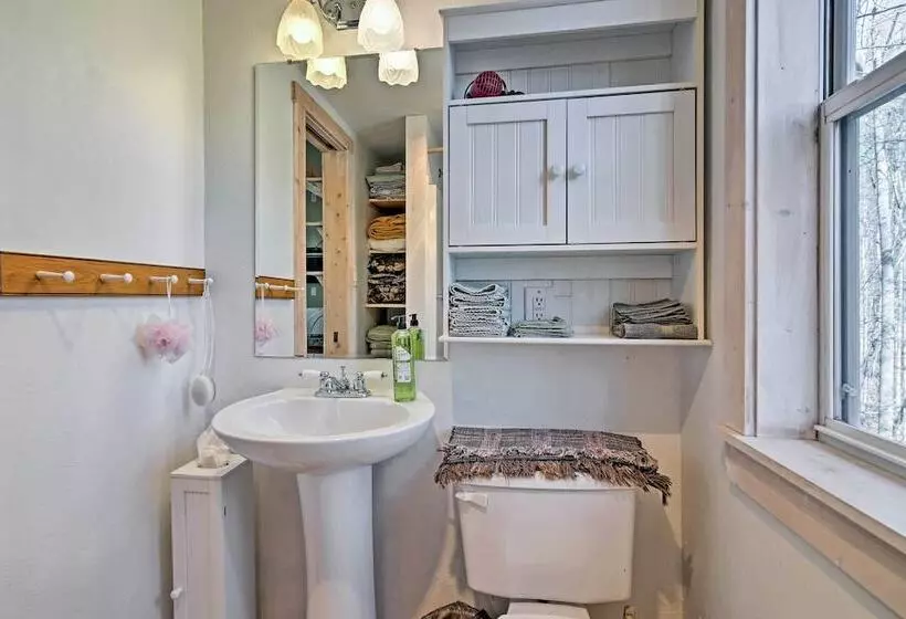 The Coop Robbinsville Cabin W/ Screened Porch!